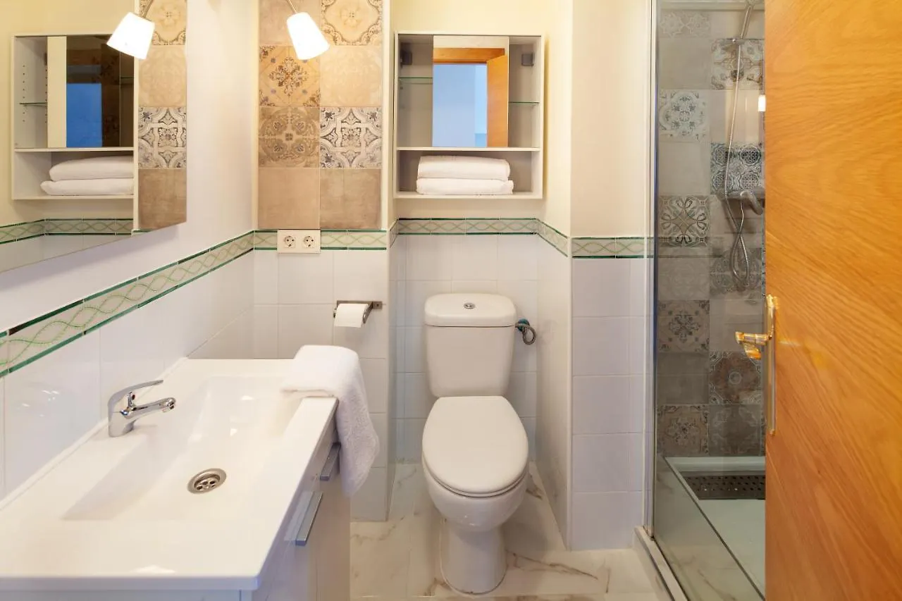 Peña 5 RooMalaga by Bossh! Apartments
